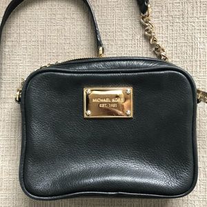 Micheal Kors Crossbody